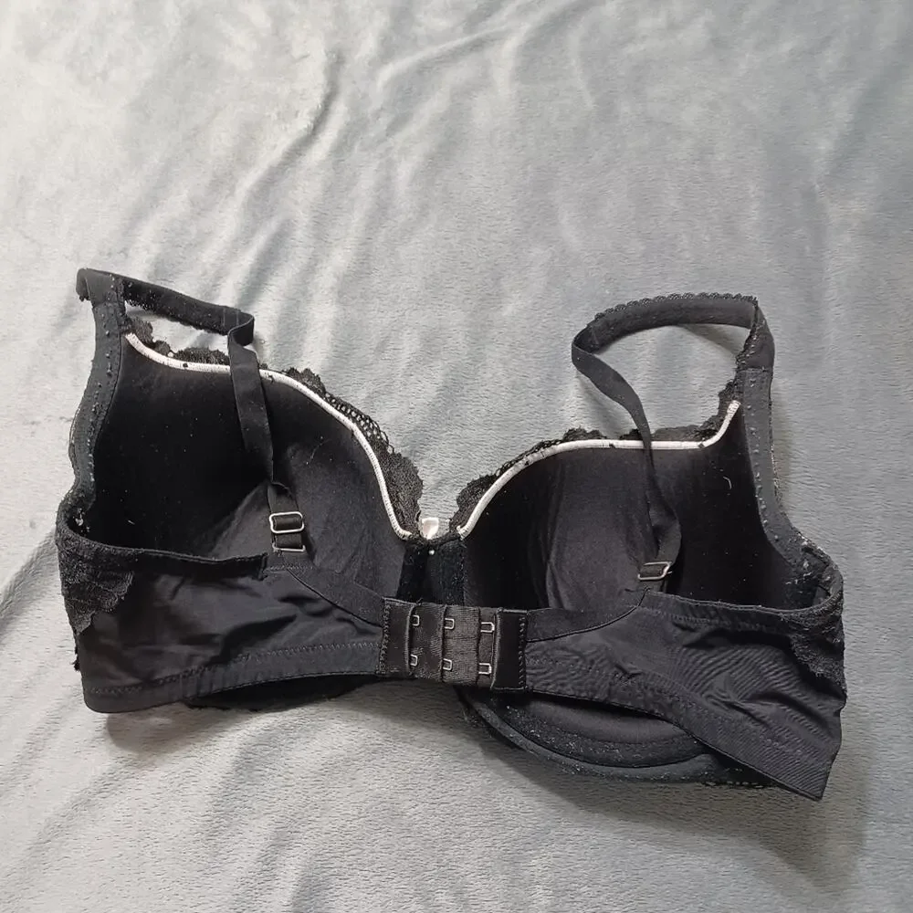 Victoria's Secret 34DDD Lace Black Nude Underwear‎ Bra